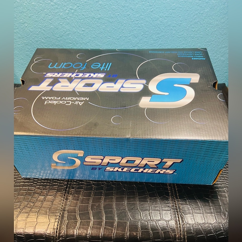 New Skechers Dark Blue Air-Cooled Memory Foam Sport lite foam - Picture 7 of 9
